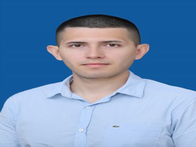 GIOVANNI ALEXANDER ROJAS AGUIAR,畢業(yè)于達(dá)爾豪西大學(xué)和巴塞羅那大學(xué)分別獲得工學(xué)學(xué)士和理學(xué)碩士學(xué)位。2015年獲得優(yōu)秀論文獎(jiǎng)，2017年獲得香港大學(xué)博士研究生獎(jiǎng)學(xué)金。分子地球化學(xué)博士生。在加拿大、西班牙、澳大利亞和中國高中和大學(xué)任教四年多。