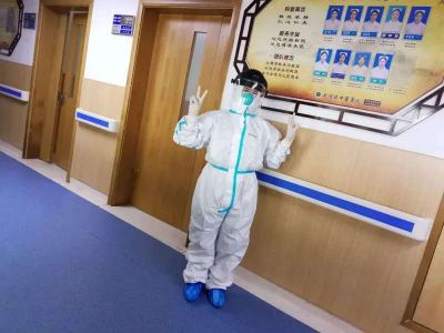 榜樣的力量（一）白衣天使，節(jié)日快樂！