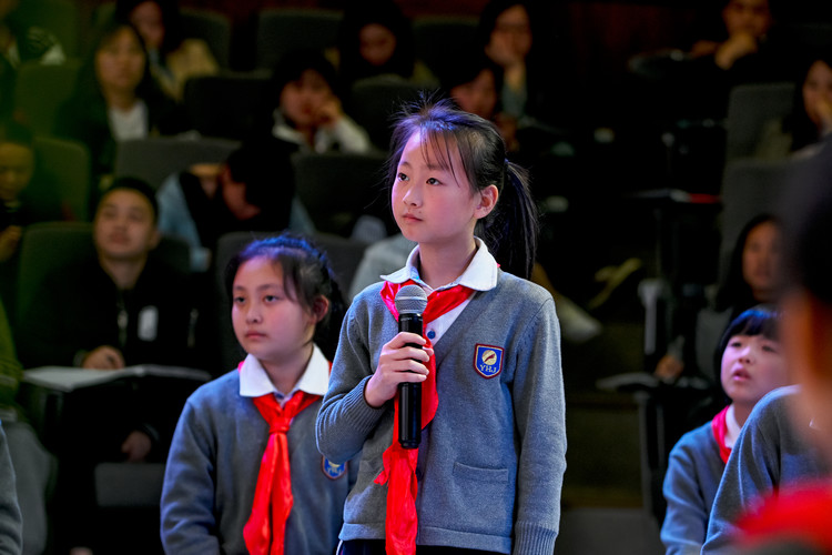 美好學(xué)校，百味故事（六）校園里有趣的事